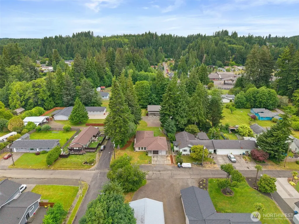 624 W Cedar Avenue Montesano WA 98563