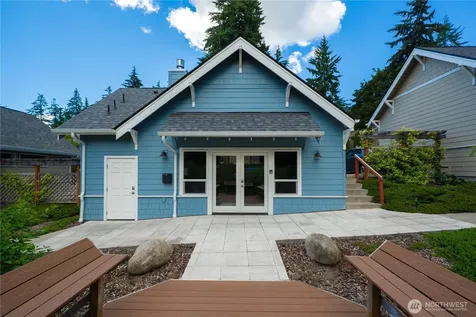 31024 6th Lane SW Federal Way WA 98023