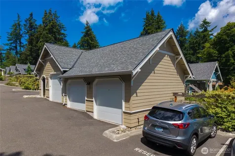 31024 6th Lane SW Federal Way WA 98023
