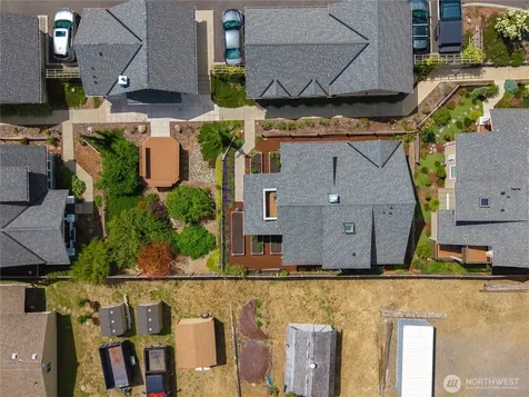 31024 6th Lane SW Federal Way WA 98023