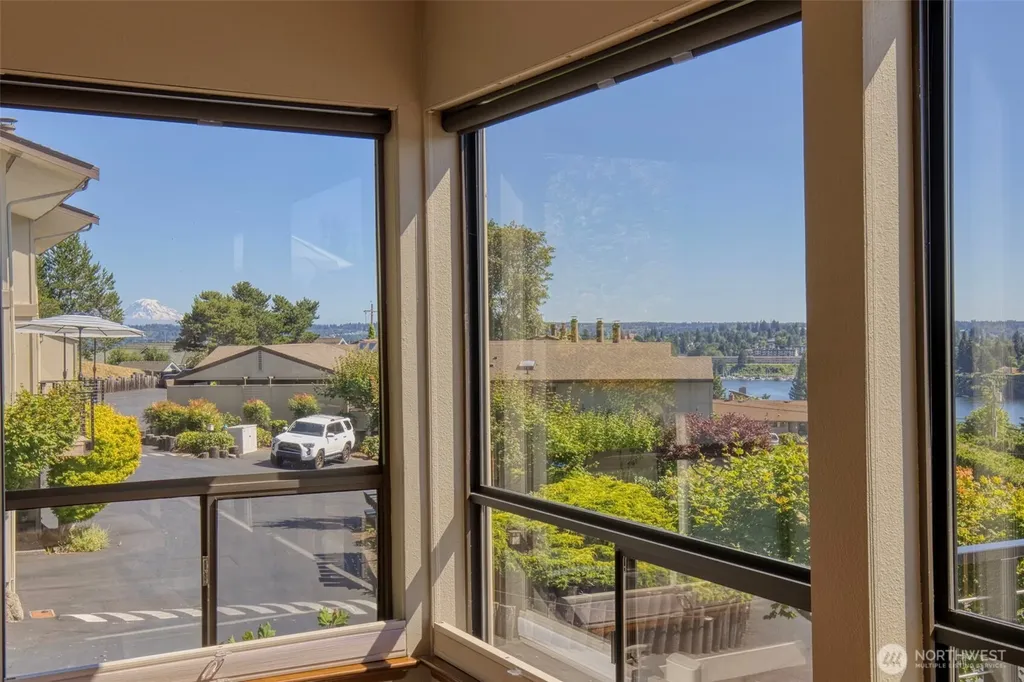 3140 Sahali Drive Bremerton WA 98310