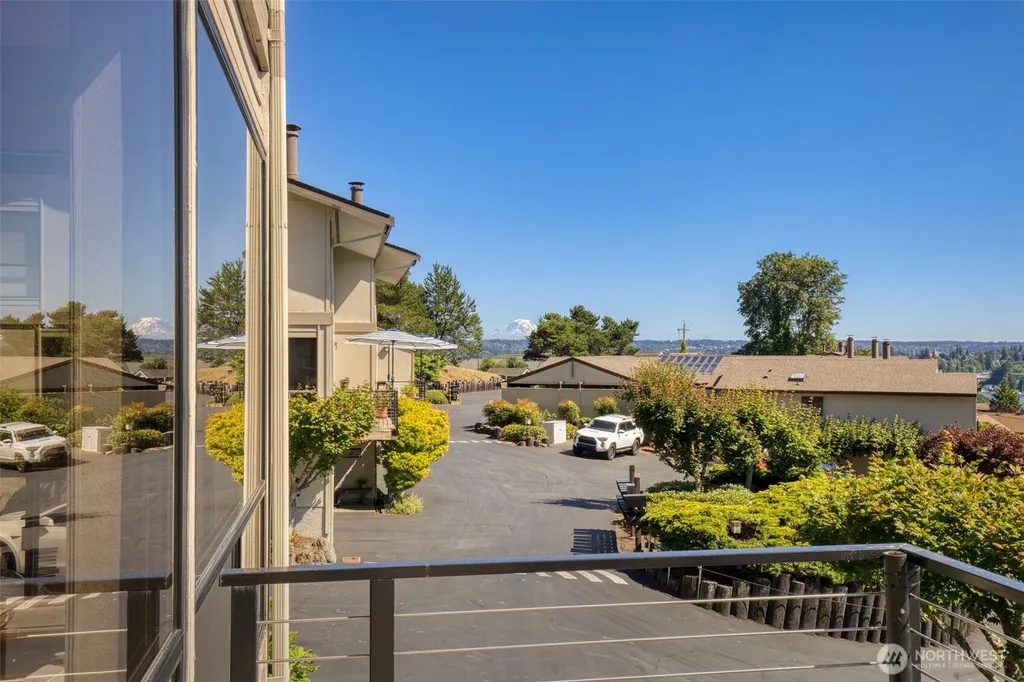 3140 Sahali Drive Bremerton WA 98310