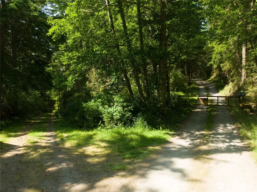 7280 Muriel Lane Anacortes WA 98221