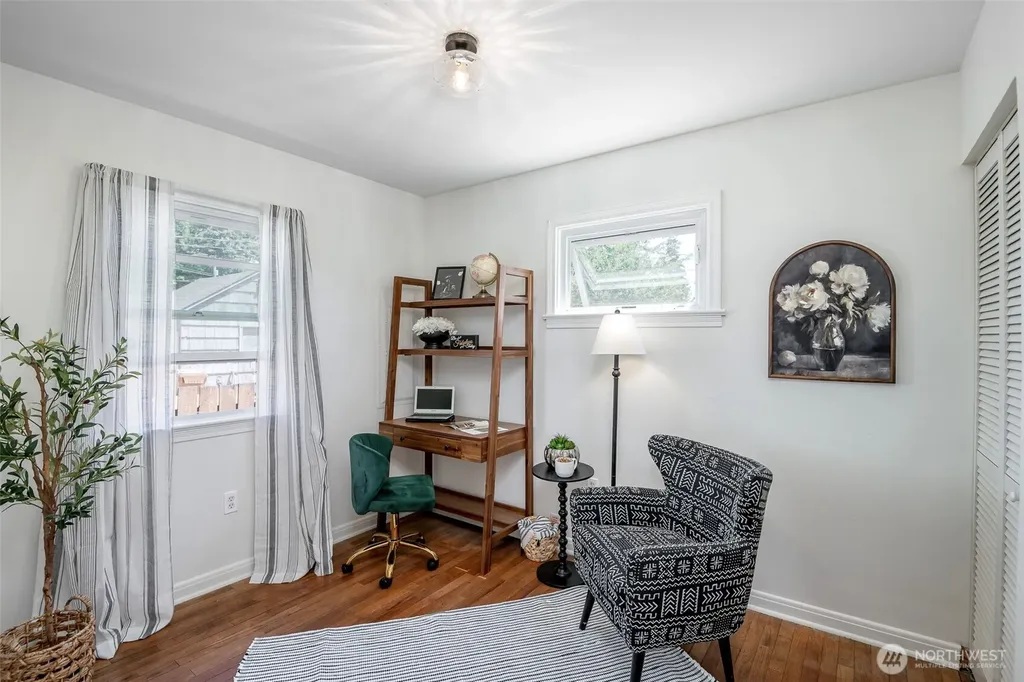 6851 S Gove Street Tacoma WA 98409