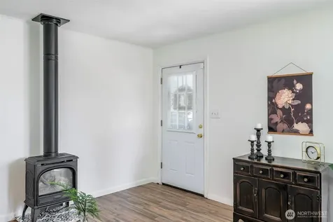 6851 S Gove Street Tacoma WA 98409
