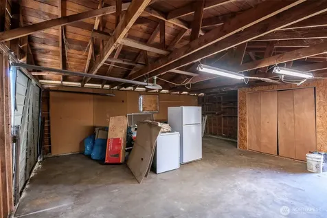 6851 S Gove Street Tacoma WA 98409
