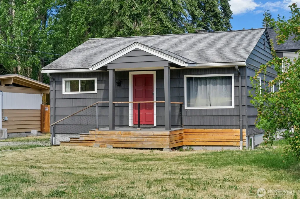 9520 2nd Avenue NW Seattle WA 98117