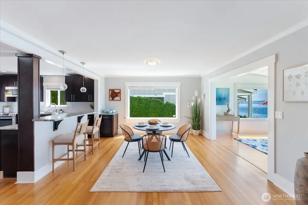 1920 Day Island Boulevard W University Place WA 98466