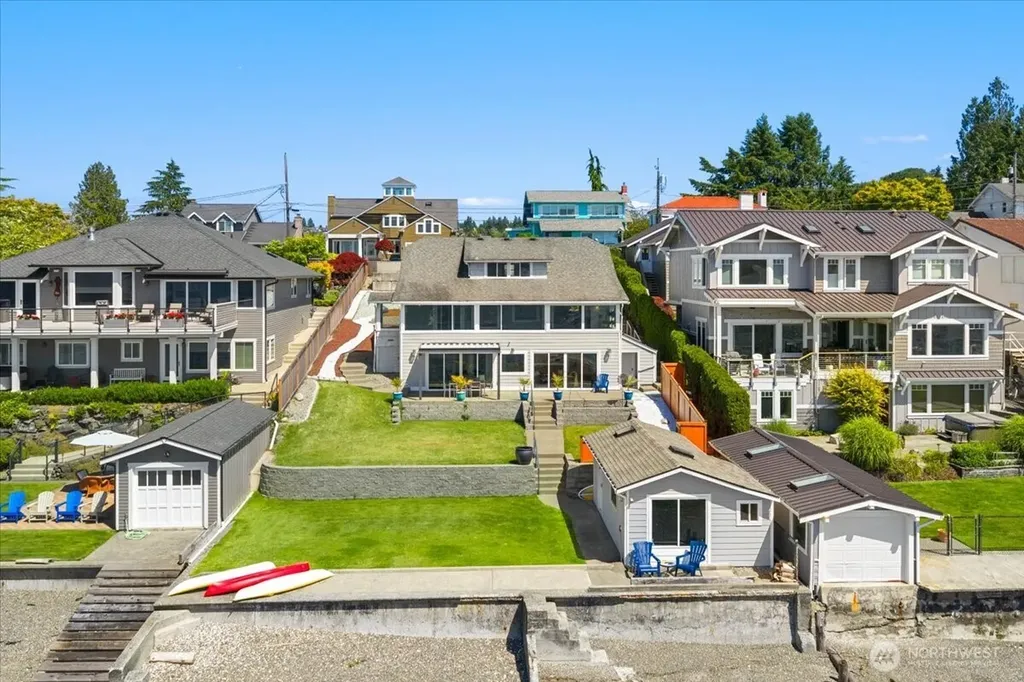 1920 Day Island Boulevard W University Place WA 98466