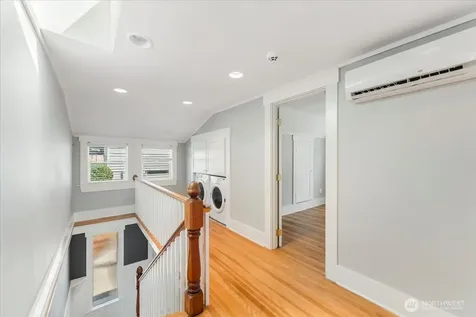 1920 Day Island Boulevard W University Place WA 98466