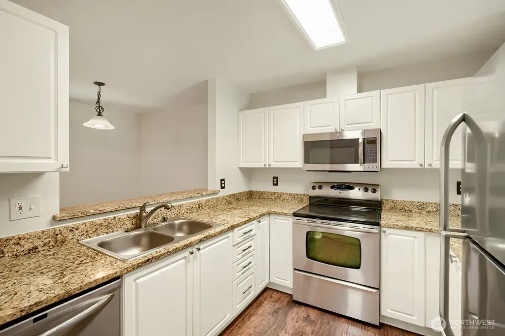 18501 SE Newport Way Issaquah WA 98027