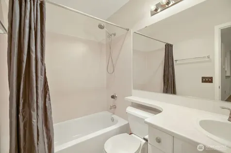 18501 SE Newport Way Issaquah WA 98027