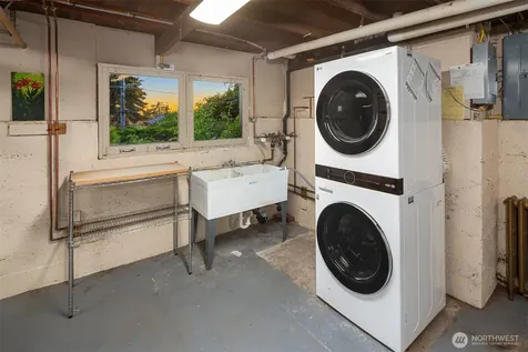 6044 2nd Avenue NW Seattle WA 98107