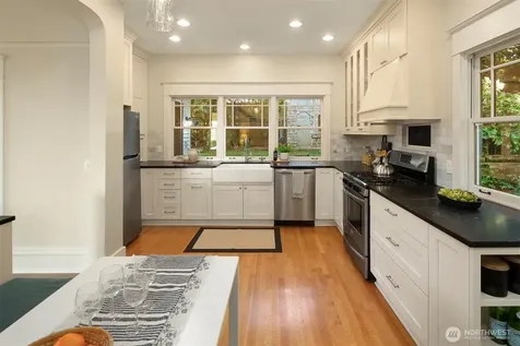 6044 2nd Avenue NW Seattle WA 98107