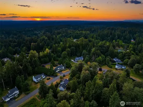 14230 229th Avenue NE Woodinville WA 98077