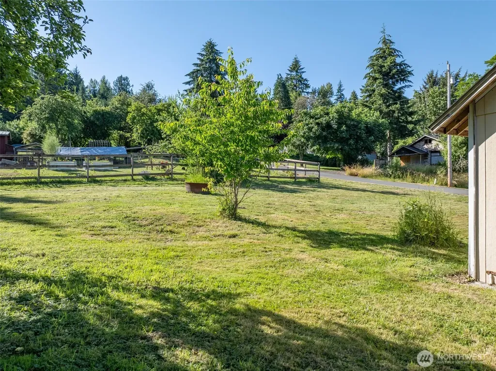 201 W 7th Street Bucoda WA 98530