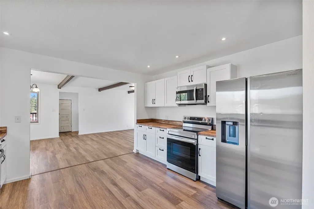 201 W 7th Street Bucoda WA 98530