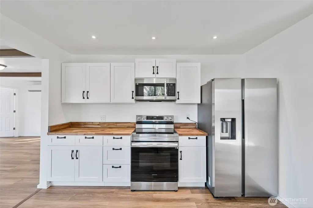 201 W 7th Street Bucoda WA 98530