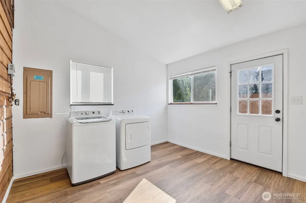 201 W 7th Street Bucoda WA 98530