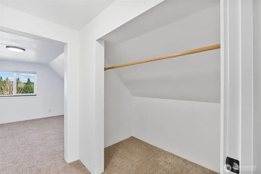 201 W 7th Street Bucoda WA 98530