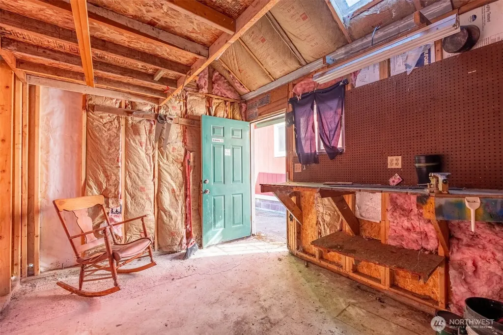 201 W 7th Street Bucoda WA 98530