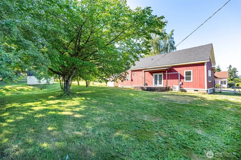 201 W 7th Street Bucoda WA 98530