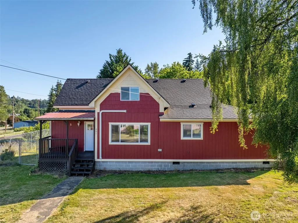 201 W 7th Street Bucoda WA 98530