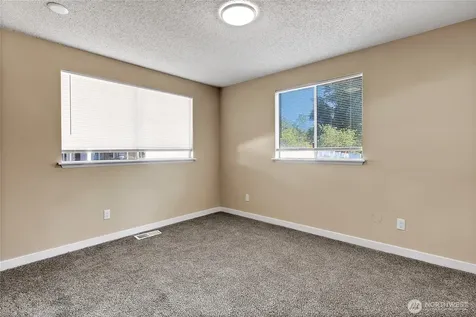 970 Johns Road E Tacoma WA 98445