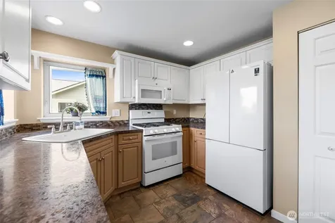 306 S 28th Street Mount Vernon WA 98274