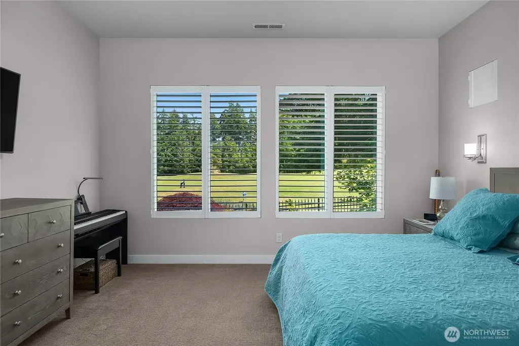 8701 Vashon Court NE Lacey WA 98516