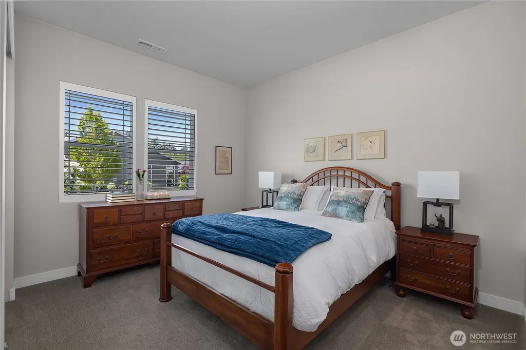 8701 Vashon Court NE Lacey WA 98516