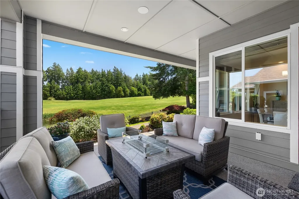 8701 Vashon Court NE Lacey WA 98516
