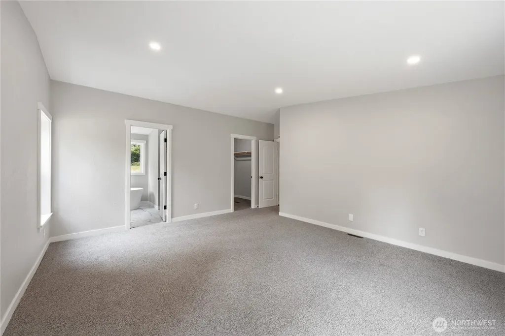 194 Ball Park Drive Kelso WA 98626