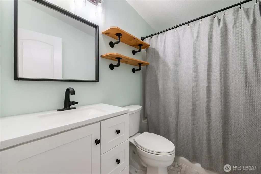 194 Ball Park Drive Kelso WA 98626