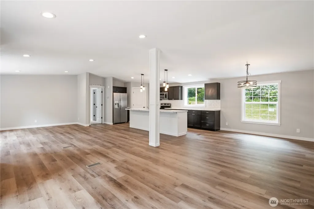 194 Ball Park Drive Kelso WA 98626