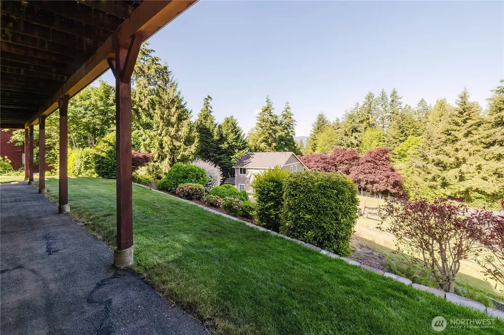 235 NW Bunker Hill Ln W Bremerton WA 98311