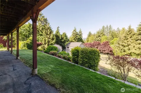 235 NW Bunker Hill Ln W Bremerton WA 98311