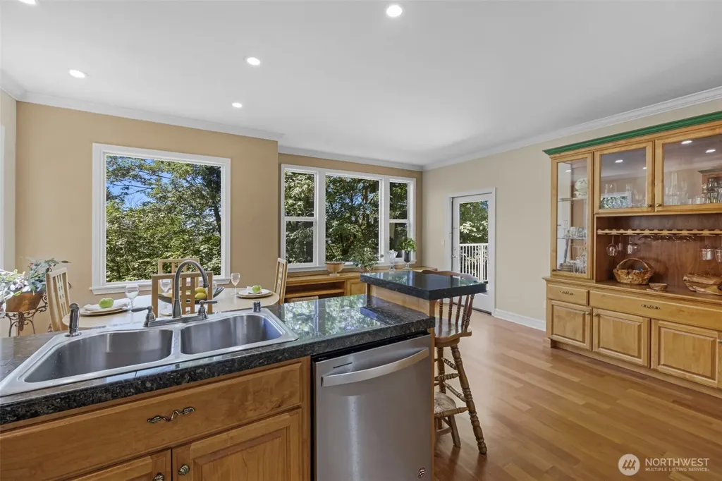 2680 139th Avenue SE Bellevue WA 98005