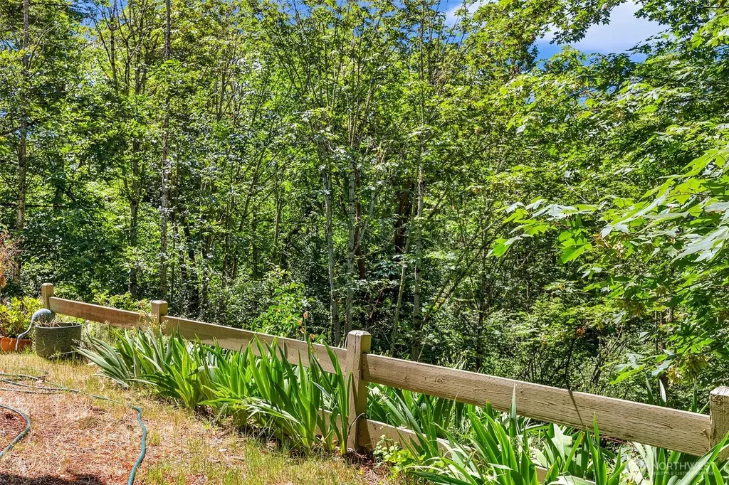 2680 139th Avenue SE Bellevue WA 98005