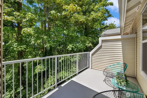 2680 139th Avenue SE Bellevue WA 98005