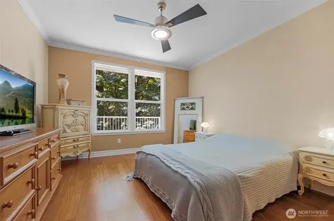 2680 139th Avenue SE Bellevue WA 98005
