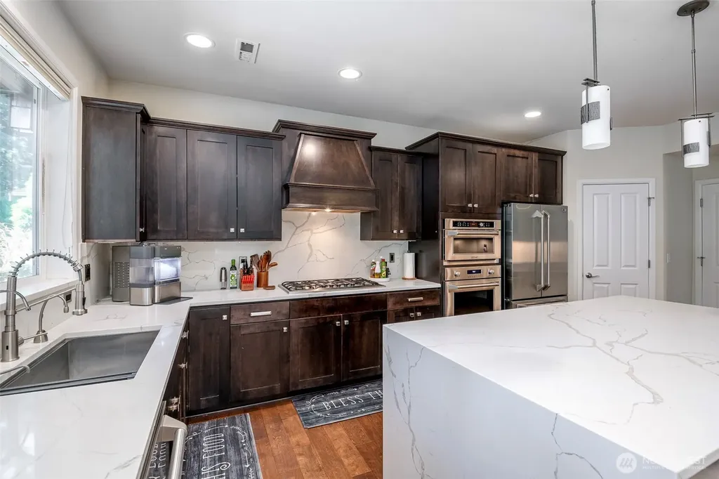 18930 179th Place SE Renton WA 98058