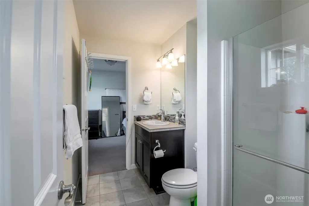 18930 179th Place SE Renton WA 98058