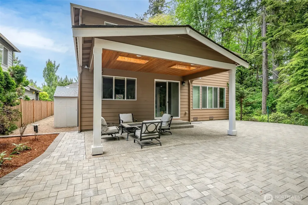 18930 179th Place SE Renton WA 98058