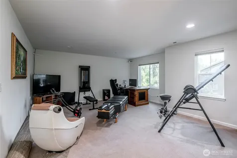 18930 179th Place SE Renton WA 98058