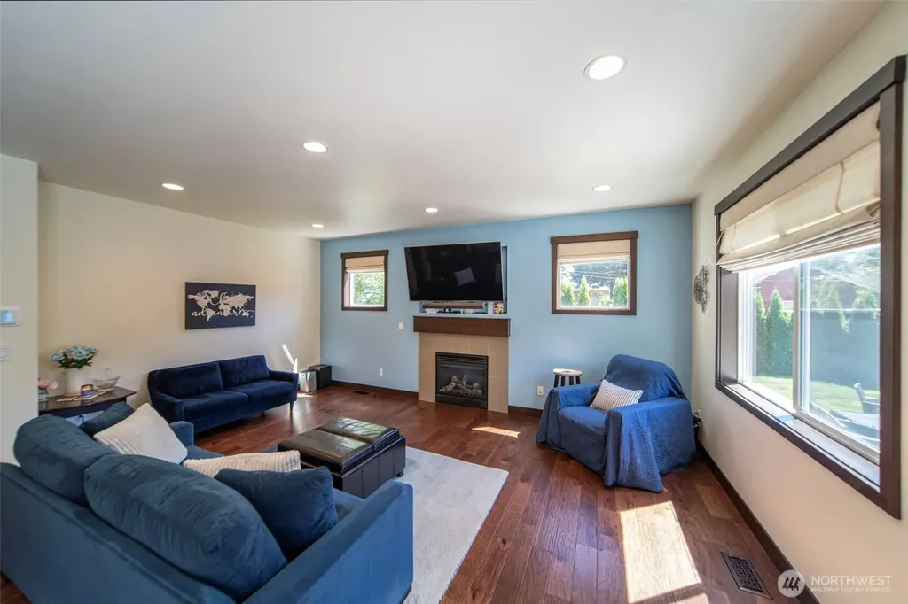 14426 40th Avenue W Lynnwood WA 98087