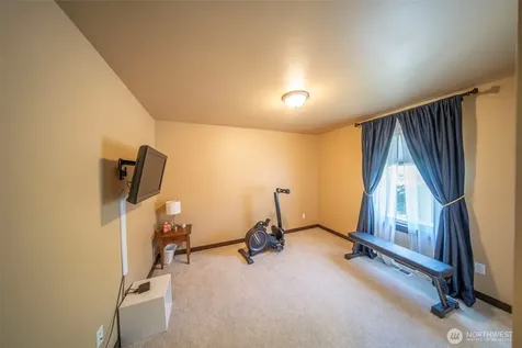 14426 40th Avenue W Lynnwood WA 98087