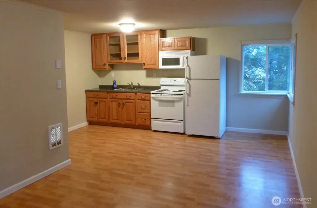 133 N Marion Street Bremerton WA 98312