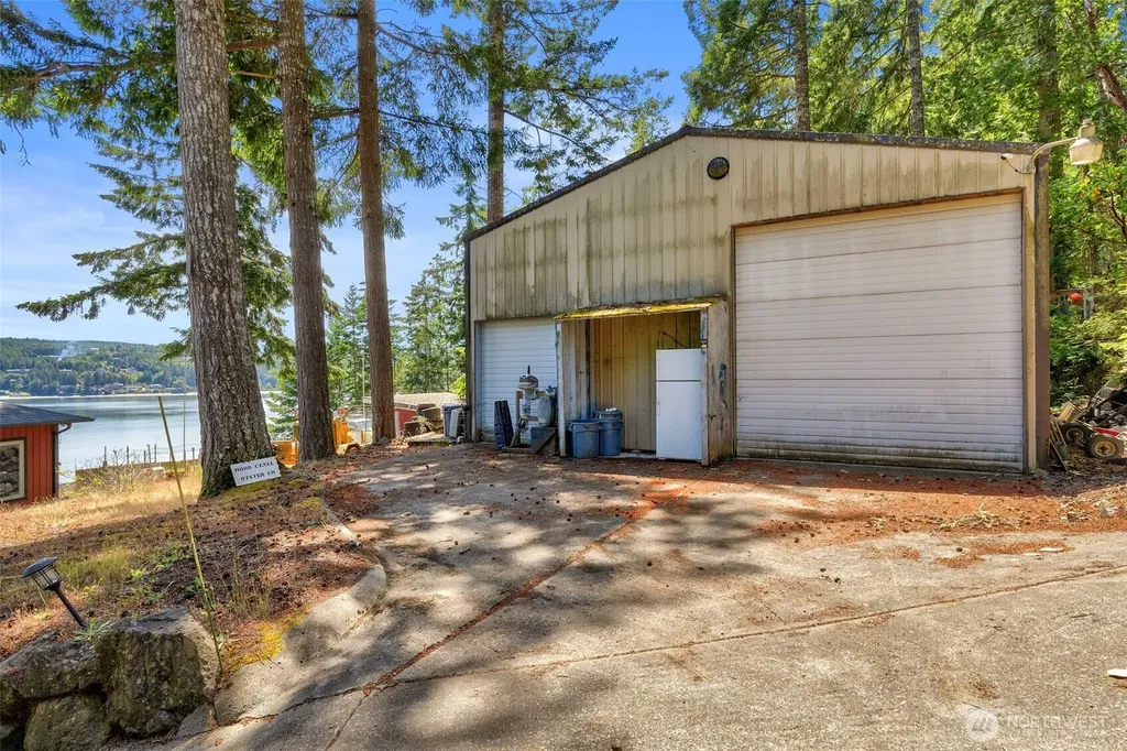 9942 Misery Point Road NW Seabeck WA 98380