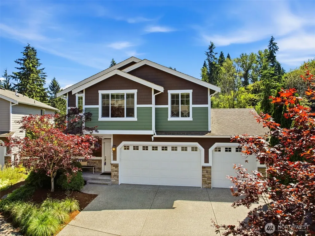 20293 62nd Way NE Kenmore WA 98028